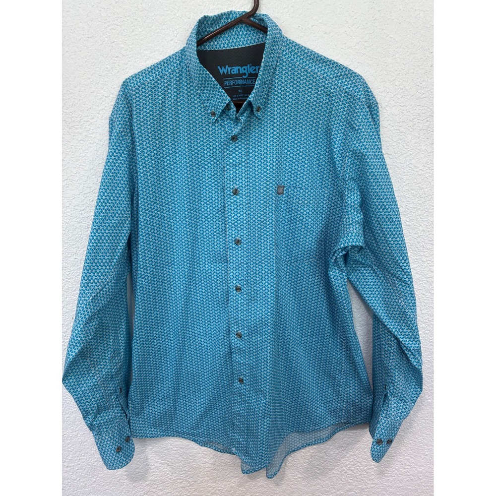 Wrangler Performance Shirt Mens Size    XL L/S Teal w/Diamond Print Button Front